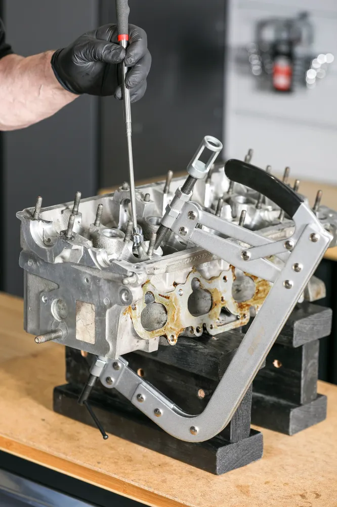 Dieptoon ARES 15017 - Valve Spring Compressor