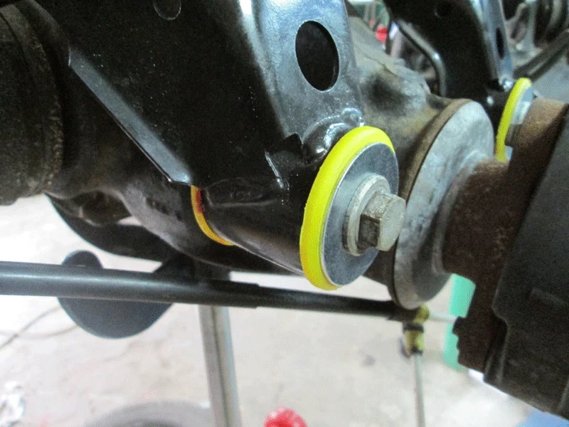 Rear diff front mounting bush - BMW > Serie 1 > I E81 / E82 / E87 / E88 > E81 / E82 / E87 / E88 |BMW > Serie 1 > I E81 / E...