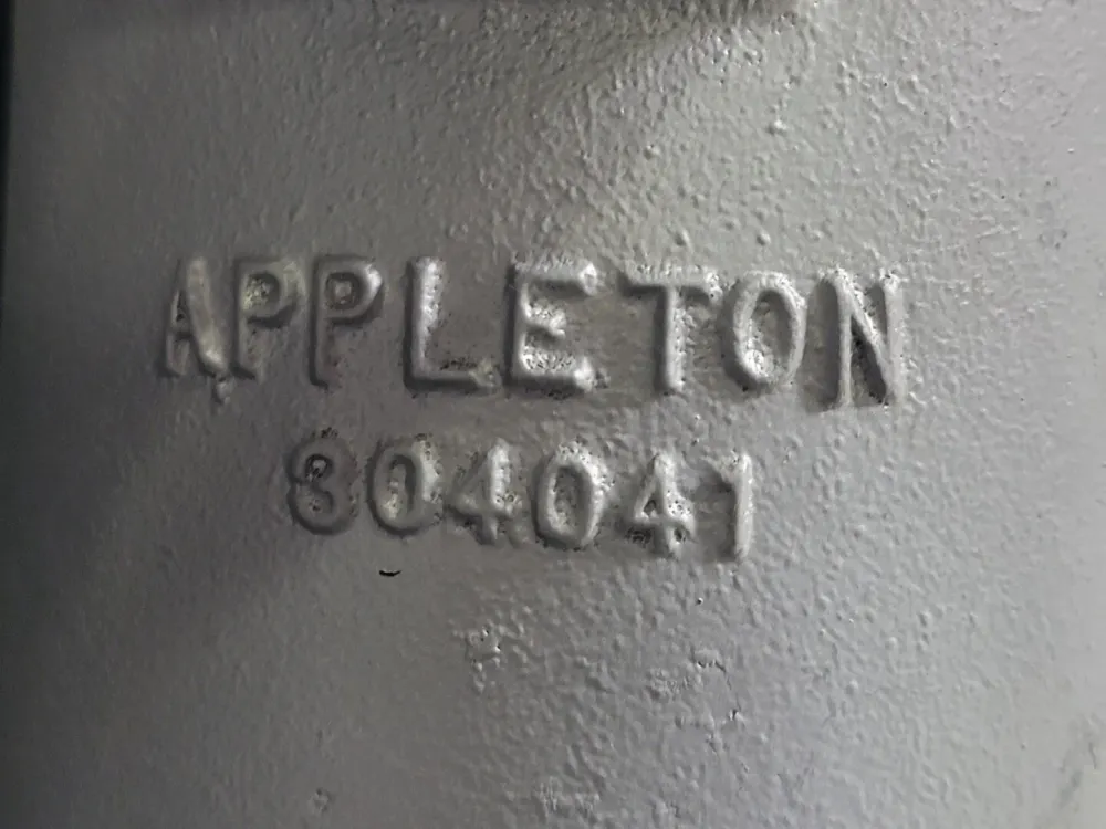 200A 250 VAC Weatherproof Pin and Sleeve Plug AP20023E