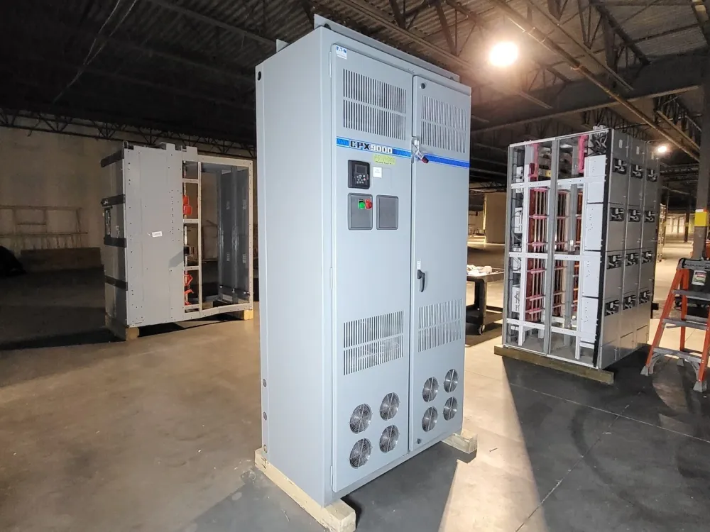 150hp, 300A, 600V, 3-Ph VFD Starter CPX9000, CPX20015AAC7P1, SVX175A1-5A4N1