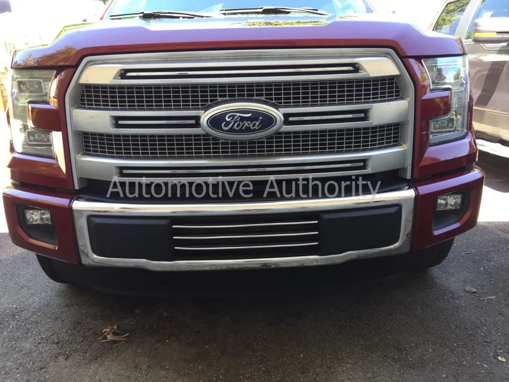 2015-2020 Ford F-150 Verchroomd Lower Grille Trim Kit