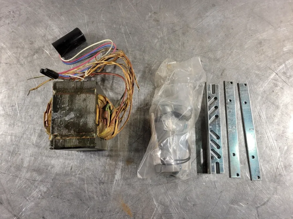 120 Volts 400W Core & Coil Ballast Kit 71A8473-001D