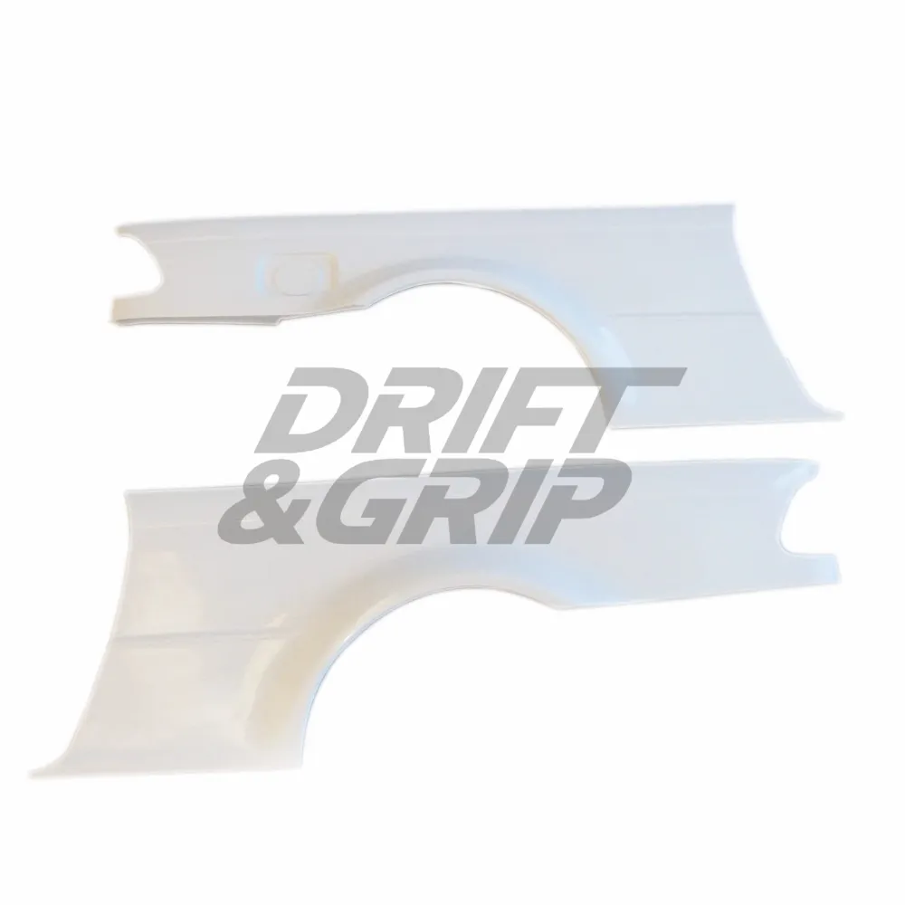 KIT ALETAS DELANTERAS GTR CON BRANQUIAS Y TRASERAS BMW M3 Y E46 COUPE (L+R) FIBRA +1cm