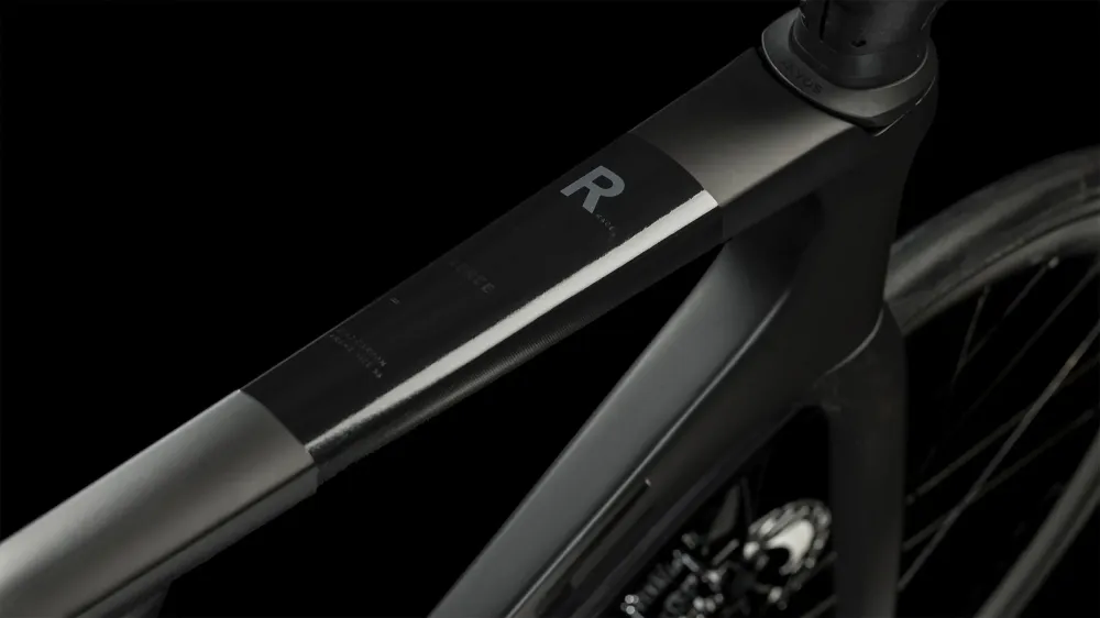 CUBE AGREE C:62 RACE CARBON/BLACK 50