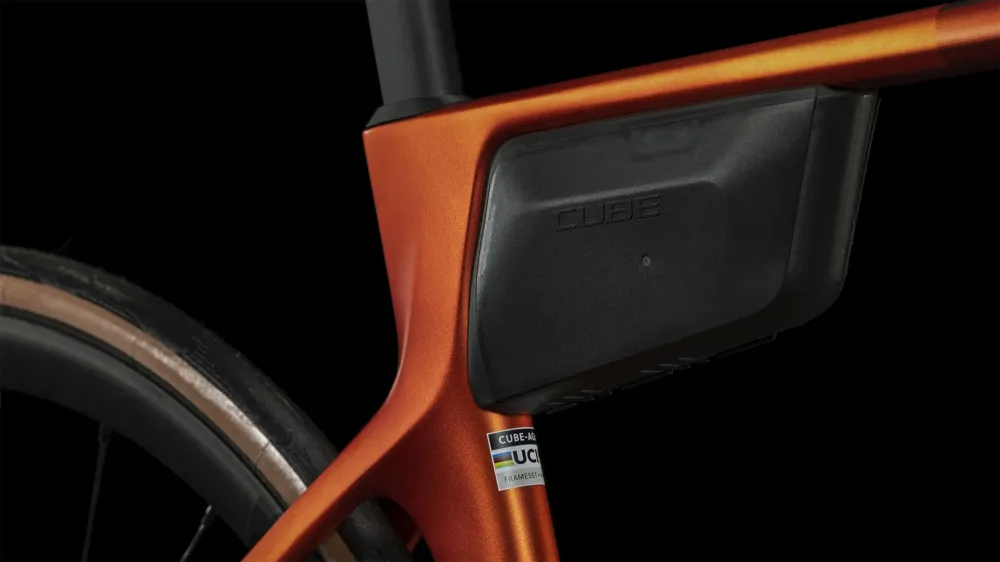CUBE AGREE C:62 RACE FIREORANGE/BLACK 50