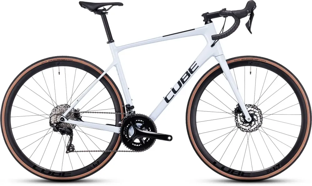 CUBE ATTAIN GTC RACE FLASHWHITE/BLACK 50