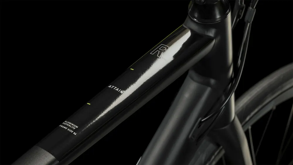 CUBE ATTAIN RACE BLACK/WHITE 50