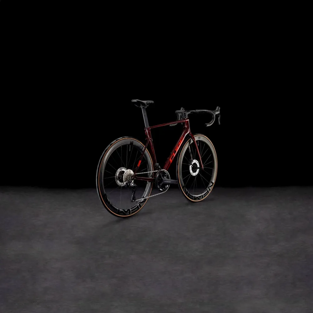 CUBE LITENING AIR C:68X RACE LIQUIDRED/CARBON 50