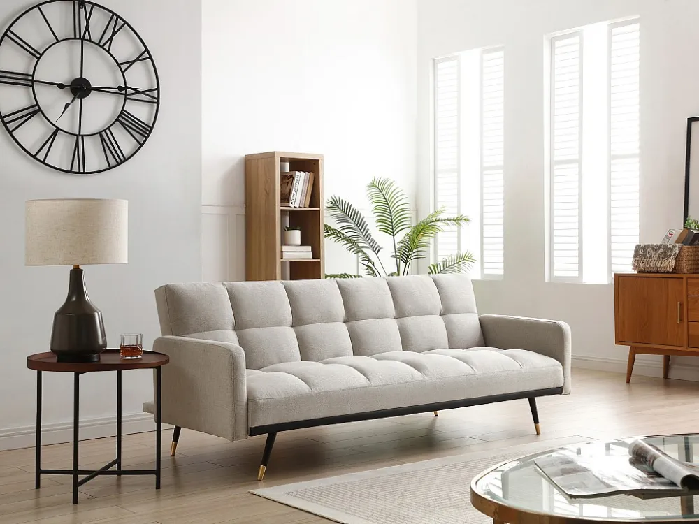Driezitsslaapbank van ecru stof met vintage-charme ROREMA
