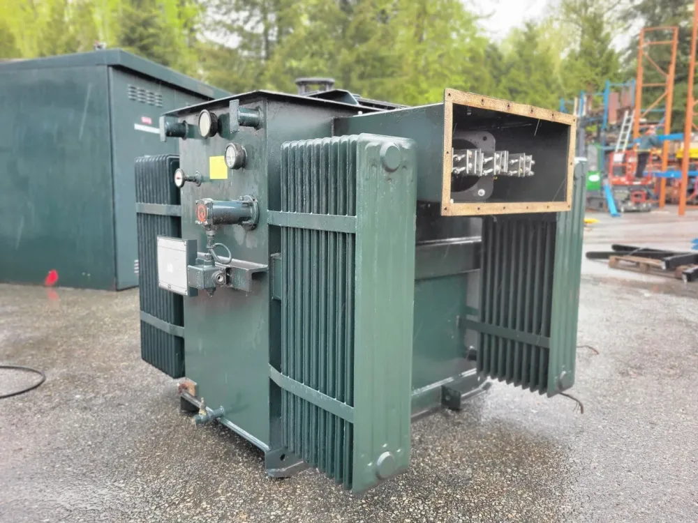 750 kVA Oil-Filled ONAN Transformer 12470 Delta Pri. Volts, 208Y/120 Sec. Volts