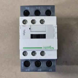 25 Amp, 3 Pole, 1NO + 1NC, 120 VAC Coil Contactor LC1D25G7 met 2 jaar garantie