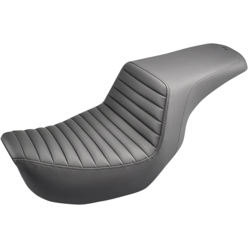 Asiento Doble Perfil Bajo Para Harley-Davidson® Dyna® Saddlemen Step-Up Tr Seat met TÜV-goedkeuring