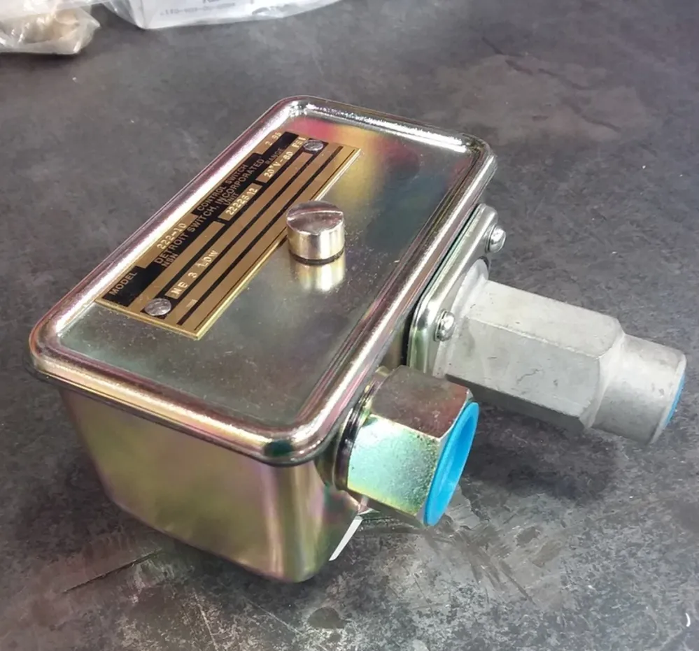 Control Switch 222-10