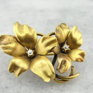 Diamond Hand Formed Tweevoudig Flower Brooch