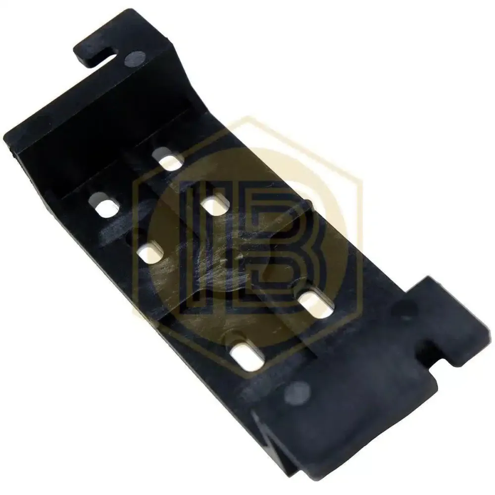 Double plastic wall bracket pressure regulator