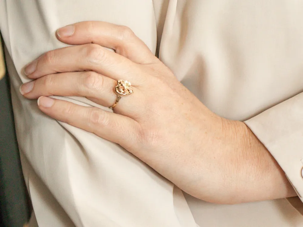 Mid Century Two Tone Heart Flower Blossom Ring gegalvaniseerd staal