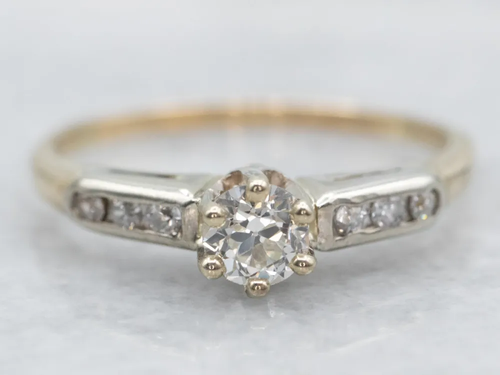 Rubber silentblok Two Tone Old Mine Cut Diamond Engagement Ring