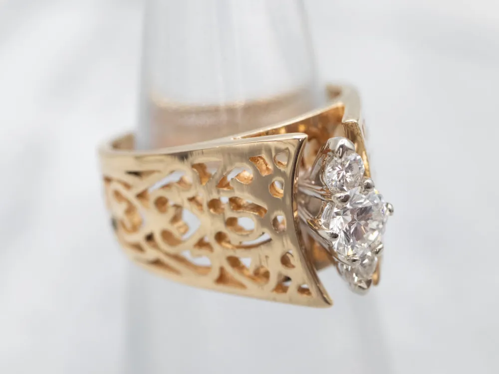 Rubber silentblok Two Tone Peaked Openwork Diamond Ring