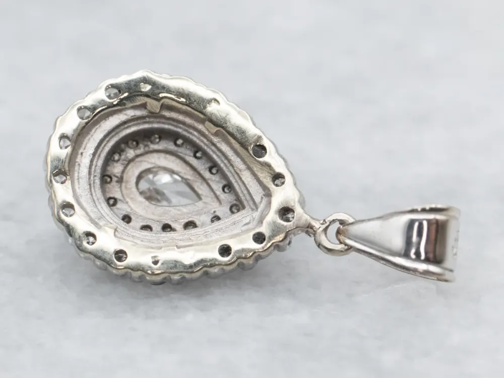 Teardrop Tweevoudig Diamond Halo Pendant