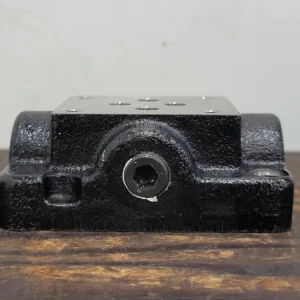 Solenoid Operated Directional Valve Sub-Plate DSGM-01X