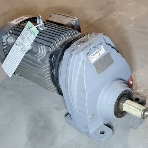 3.48:1 Ratio, Gearmotor RX87/ w/ 12.3 hp Electric Motor uit Frankrijk