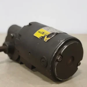 40:1 Ratio Right Angle Gear Box GP232002 w/ 1/25 hp Electric Motor
