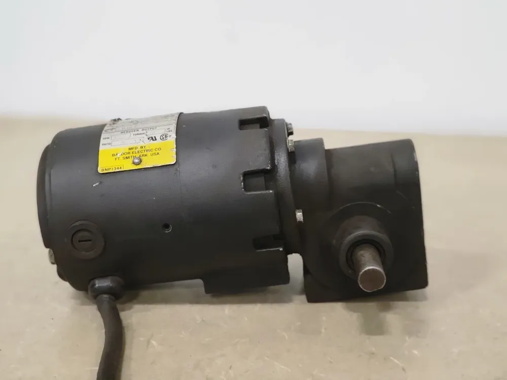 40:1 Ratio Right Angle Gear Box GP232002 w/ 1/25 hp Electric Motor