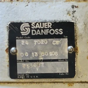 Hydraulic Variable Piston Pump 24-7020 CW 081380908, V13402