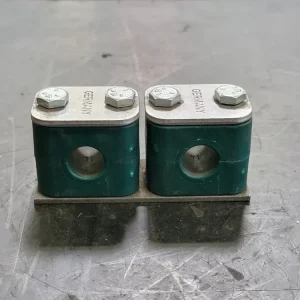 Twin Assembly Pipe Clamp 14mm Hole (Box 39)
