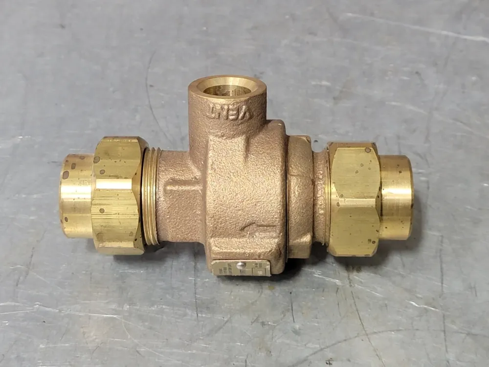 3/4" Dual Check Valve w/ Atmospheric Port DCAP