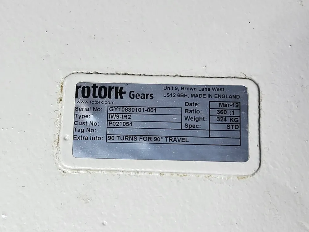 Quarter-Turn Worm Gearbox IW9-IR2