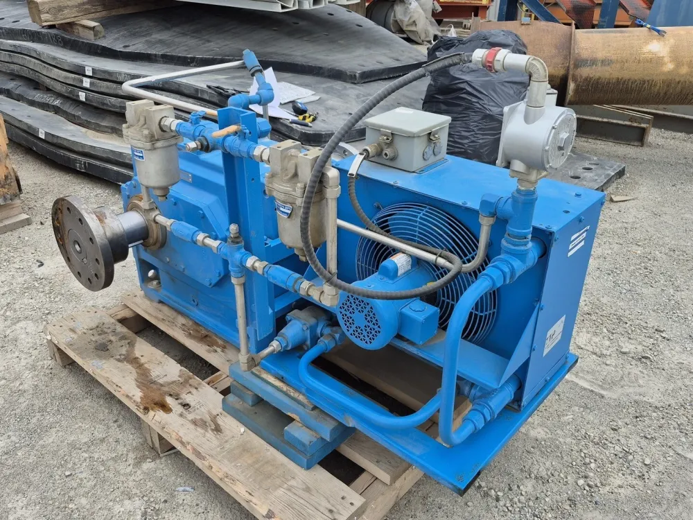 Gear Reducer Assembly H1 SH 7 w/ oil koelend
