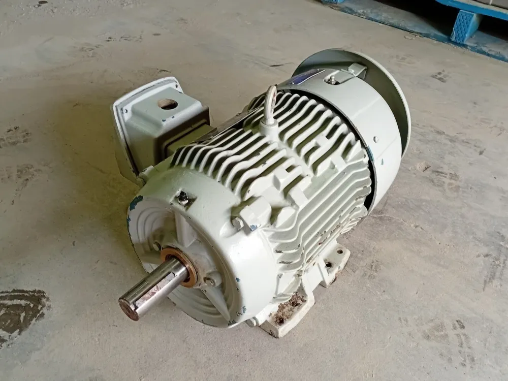 7.5 hp, 575 volts, 1765 rpm, 213T Electric Motor 1LE24212AB113AA3