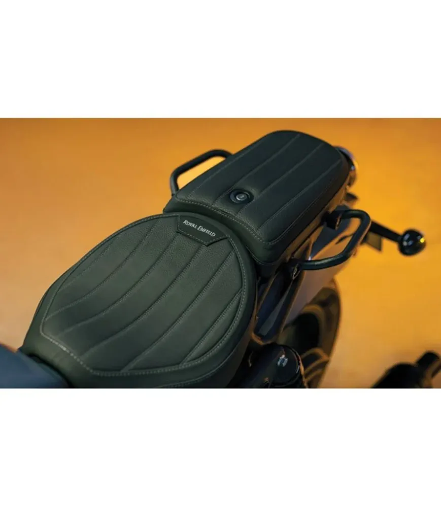 Seat Passenger Shotgun 650 Signature
