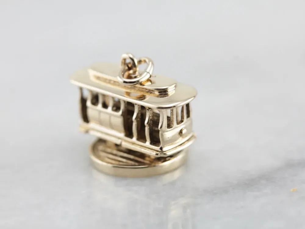 Sportieve Trolley Car Charm Spinning Base Geel Gold