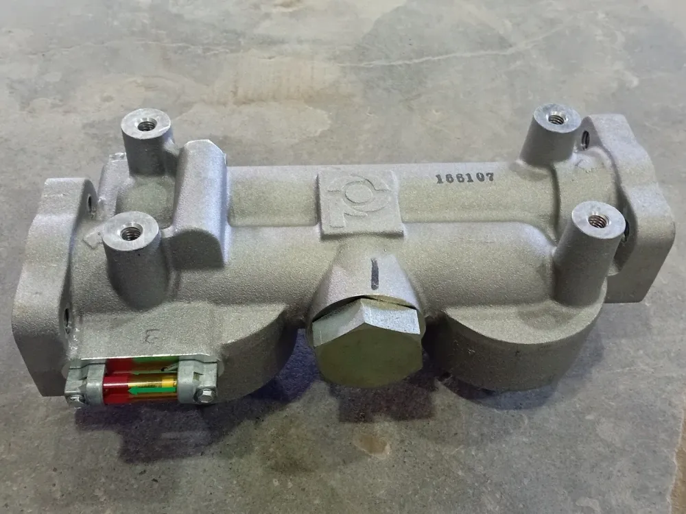 Dual Fuel Filter Head w/ 50psi Bypass P574958