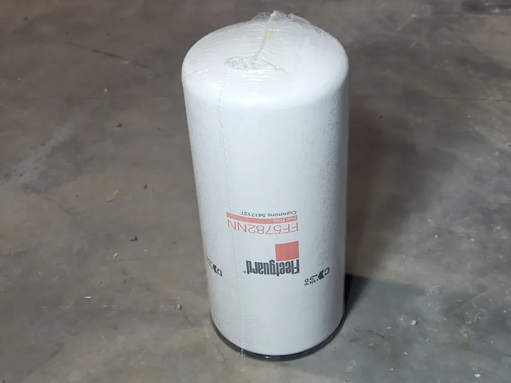 Fuel Filter YA00020075 mat zwart