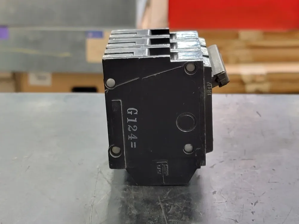 30 Amp, 3 Pole, 240 volts Circuit Breaker THQL330