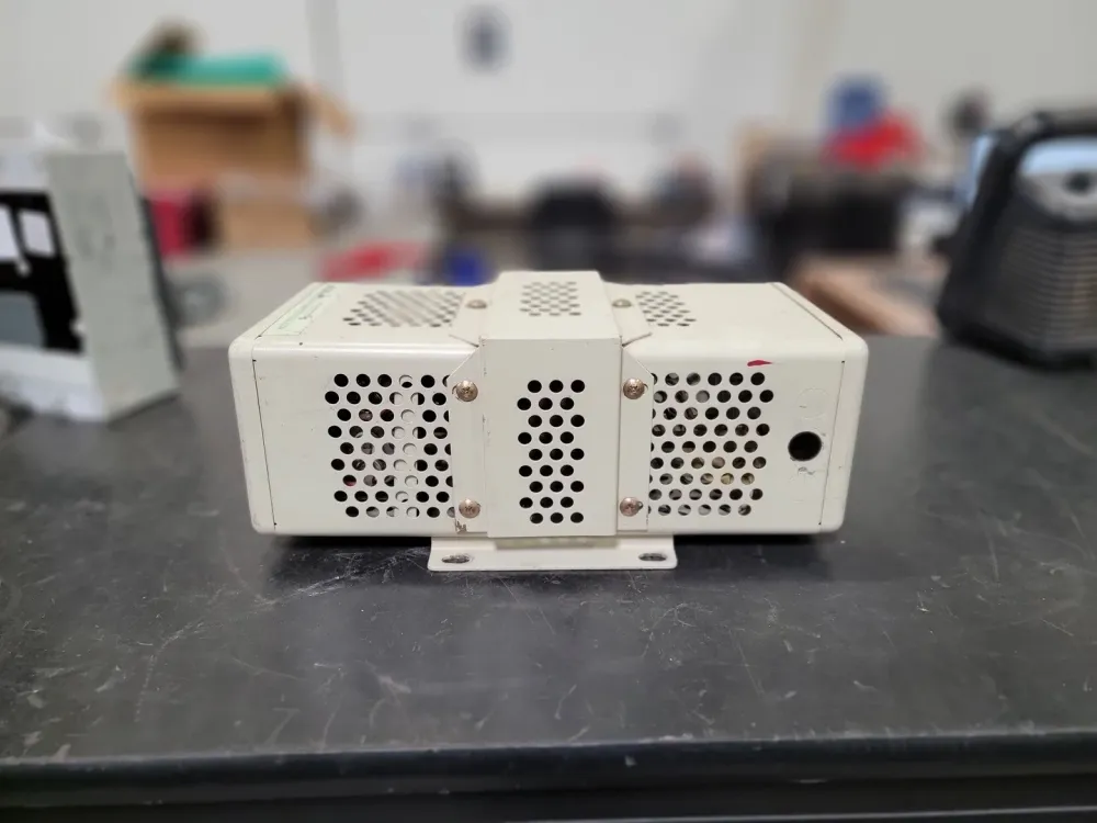 1 kVA Transformer 380 Pri. Volts, 120/240 Sec. Volts 63-23-210-C8 Opbergtas