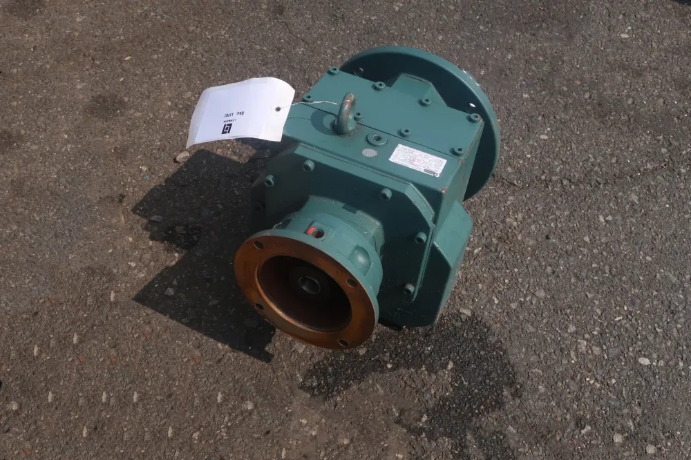 88.59:1 Ratio, 2.22 Hp Gear Reducer HF683CN140TC
