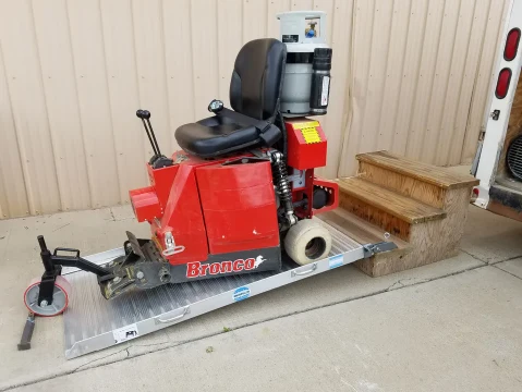 Gramps Ramps Aluminum Handzaam Loading Ramp 32