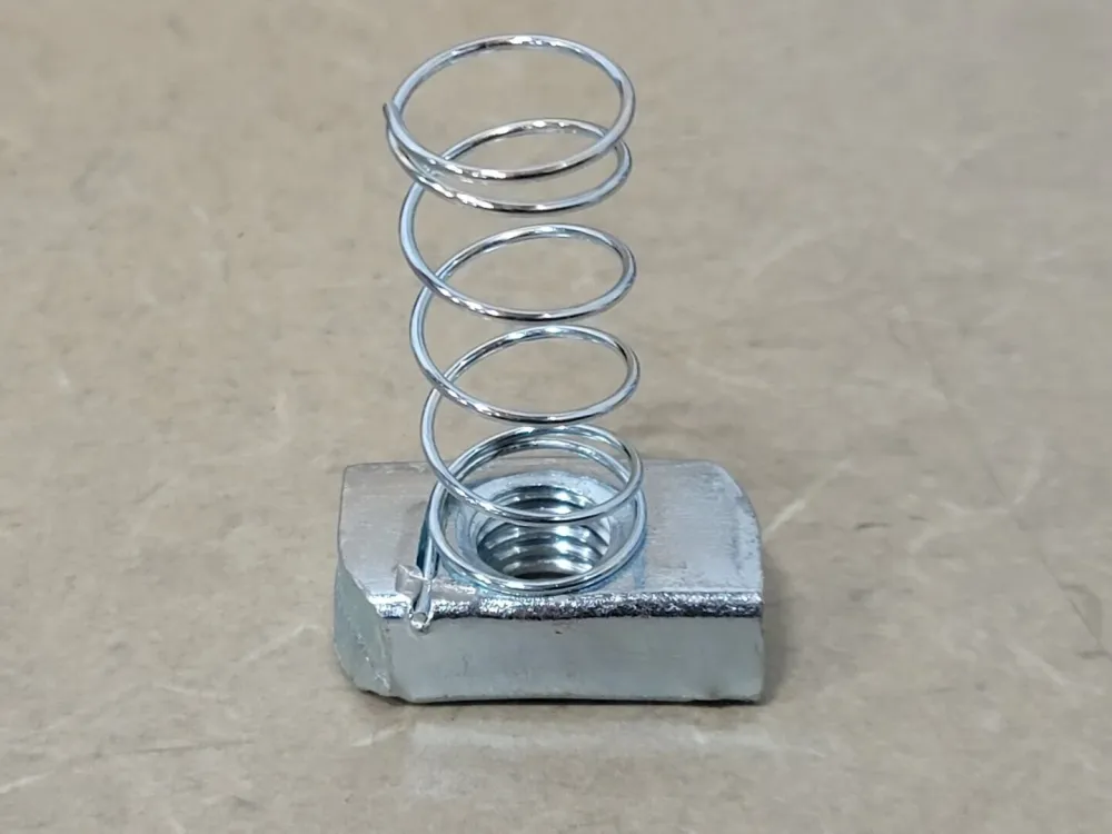 1/2" Strut Nut w/ Spring (Box 76) transparante fles