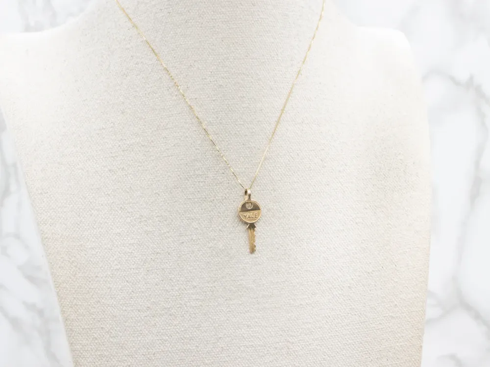Nostalgisch Gold "Yale" Key Charm Pendant