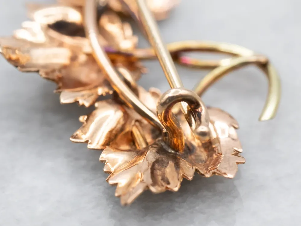 Antique Old Mine Cut Diamond Three Leaf Brooch met bovenste bevestiging