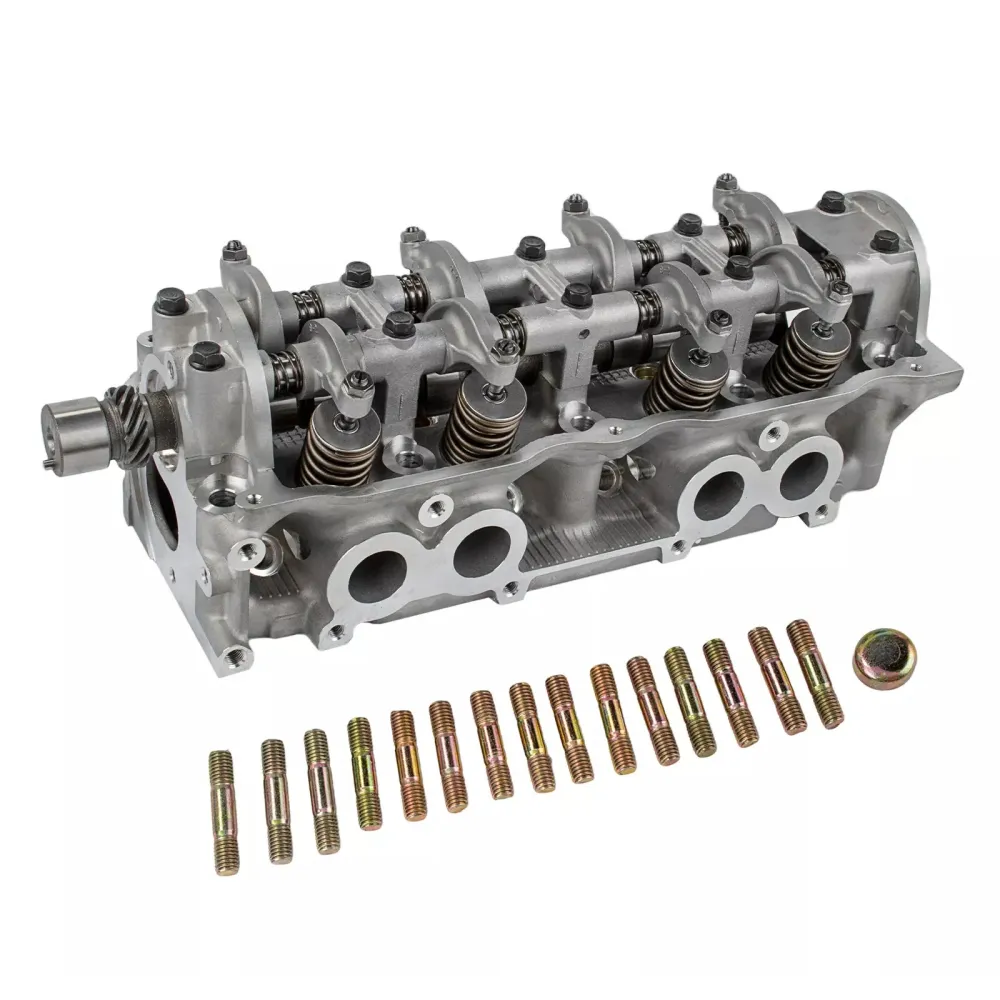 1986-1987 MAZDA B2000 2.0L 1998CC 122CID L4 SOHC, (8 kleppen), ENG. CODE "FE" Cilinderkop Mechanisch Type F80210...