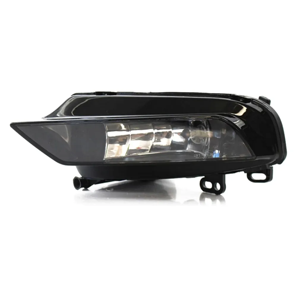 2015-2016 Audi A3 Saloon 1 stuks mistlamp linksvoor met lampen 8V0941699B