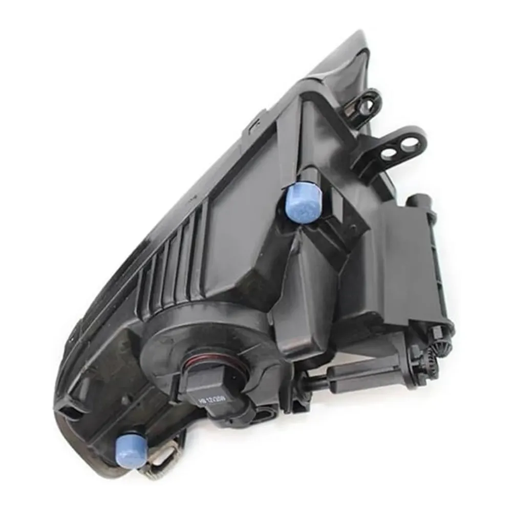 2015-2016 Audi A3 Saloon 1 stuks mistlamp linksvoor met lampen 8V0941699B