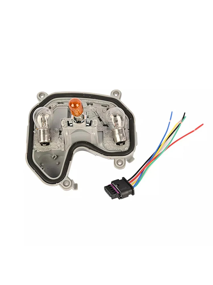 2015-2023 Jeep Renegade Achterlichtbeugel Linksachter & Stekkerlamp 68270892AA