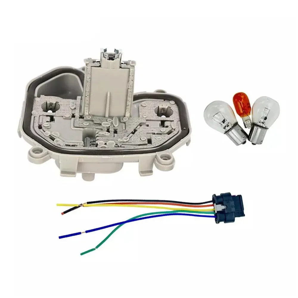 2015-2023 Jeep Renegade achterlichtbeugel rechtsachter & stekkerlamp 68270837AA