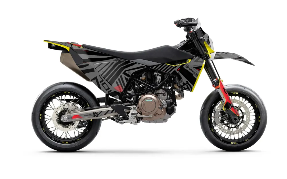 Husqvarna 701 Enduro GRAPHICS - "Edgerunner" (Zwart)